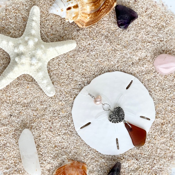 MAUI Beach Glass & Heart Necklace - Picture 1 of 5